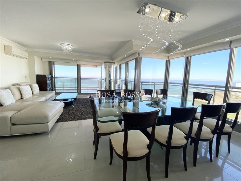 Apartamento 4 dormitorios  Garaje  vista Playa