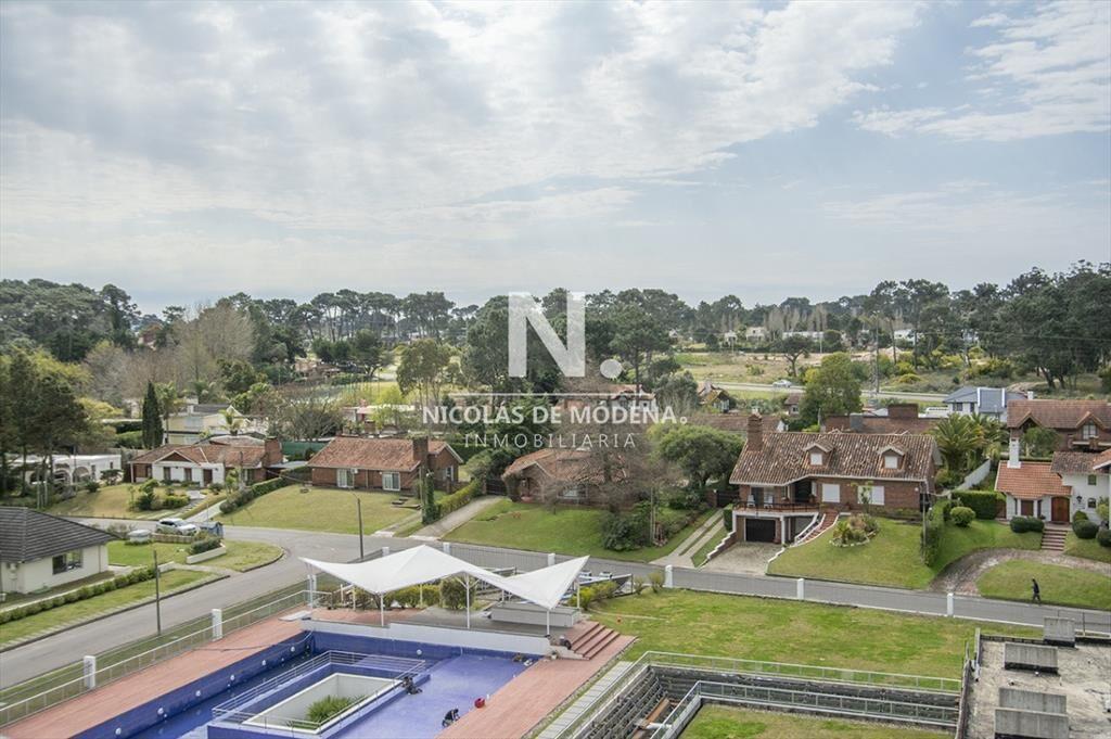 Departamento de 2 dormitorios en venta, Punta del Este