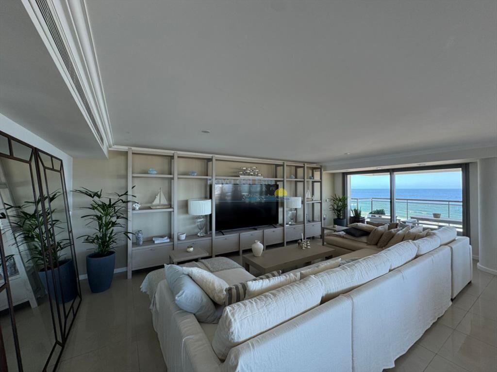 Apartamento en venta de 4 dormitorios en Torre ,