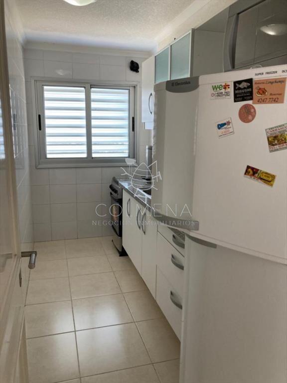 Apartamento en alquiler, con parrillero propio en Punta del