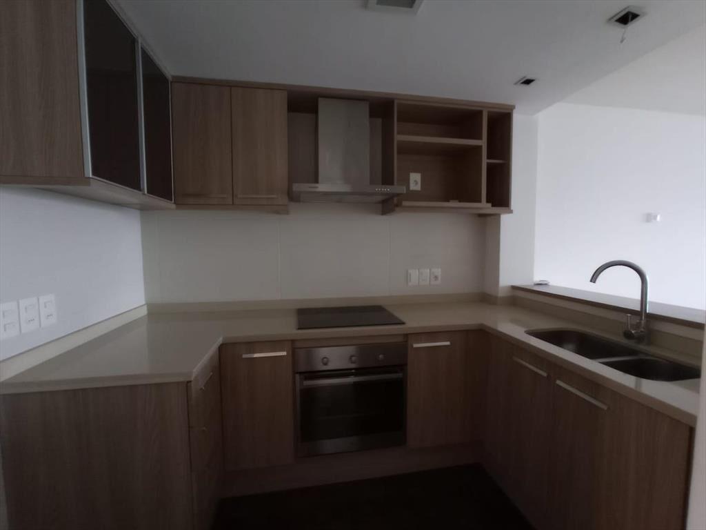 Rambla de Malvin, nuevo , 2 dormitorios, dos baños , gge ,