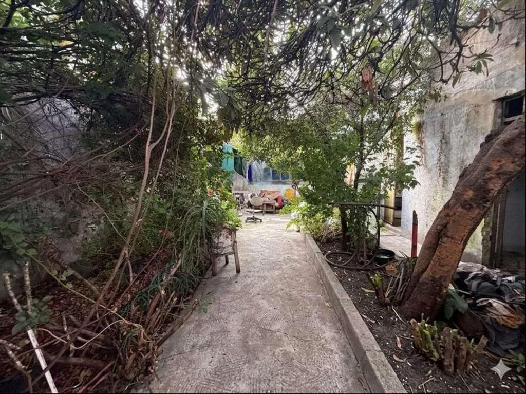 GRAN CASA EN JACINTO VERA CON MUCHO POTENCIAL PARA RECICLAR