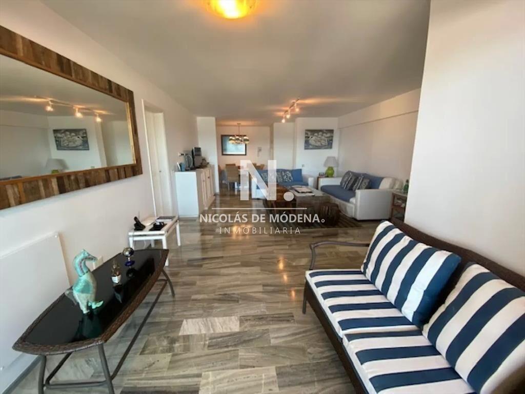 Oportunidad imperdible, hermoso departamento.