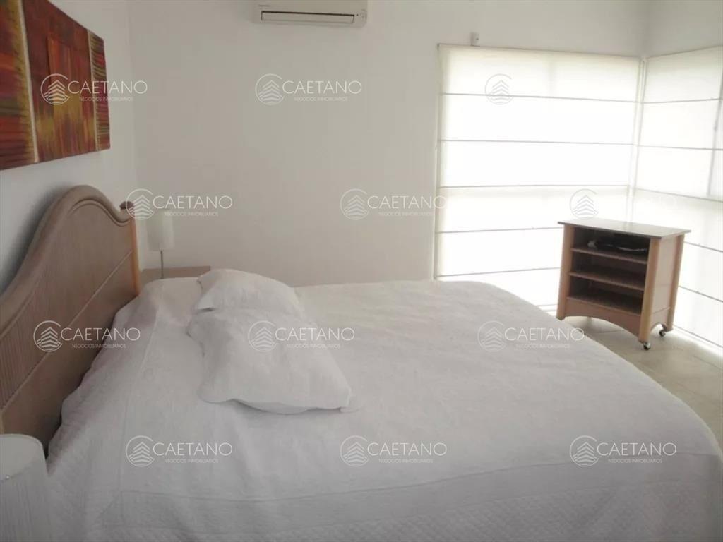 En alquiler casa 5 dormitorios con piscina en del