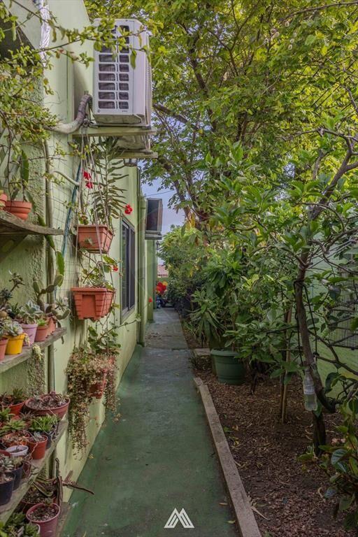 VENTA CASA 3 DORMITORIOS GARAJE FONDO EN CERRITO