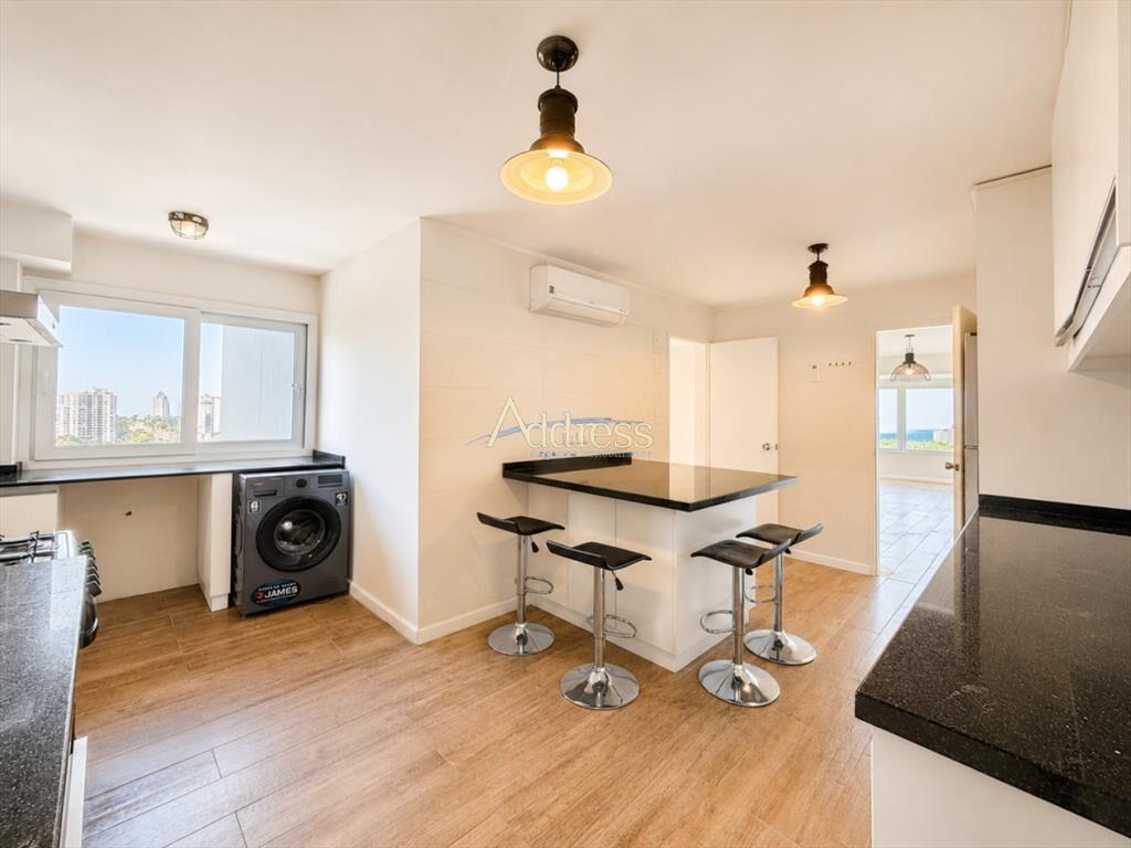 Alquiler Anual Apartamento de 3 Dormitorios, Reciclado, Sin