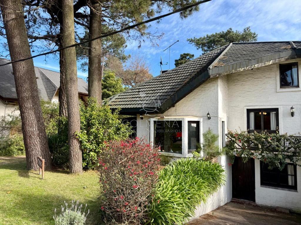 Casa en Pinares - Punta del Este