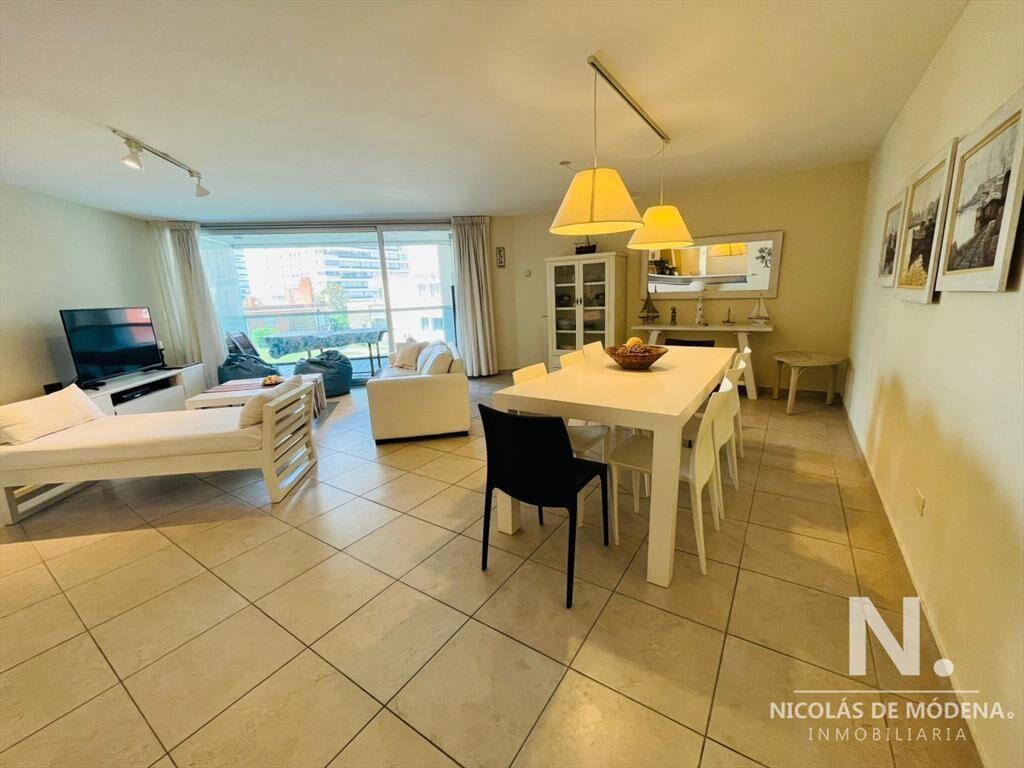 VENTA DE APARTAMENTO DE 3 DORMITORIOS EN TORRE O