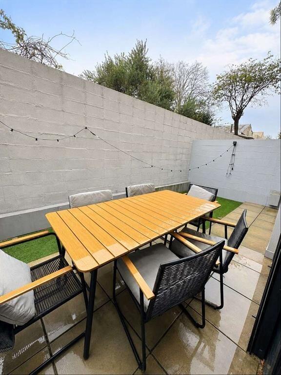 APARTAMENTO DE 1 DORMITORIO CON PATIO EN ALQUILER EN MALVÍN