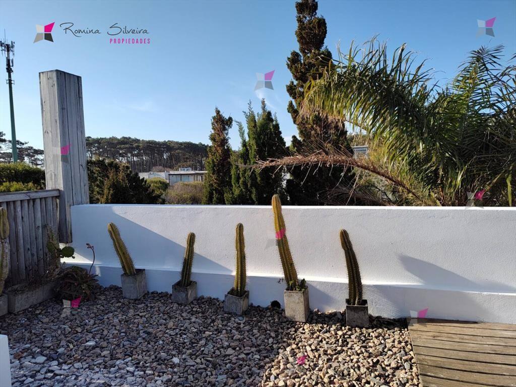 Apartamento en alquiler pocas cuadras de ruta 10 y playa Bi