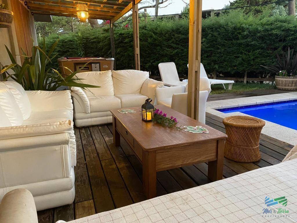 Vendo casa de 4 dormitorios y piscina, en San del