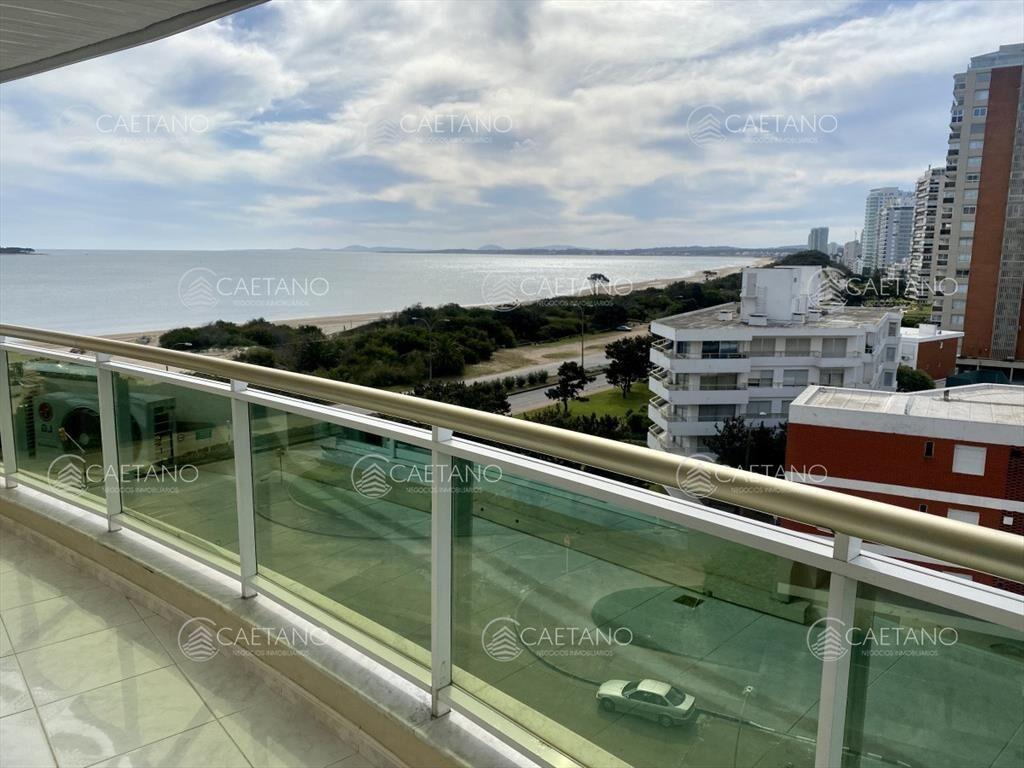 Apartamento 3 dormitorios en Alquiler playa mansa- Punta de