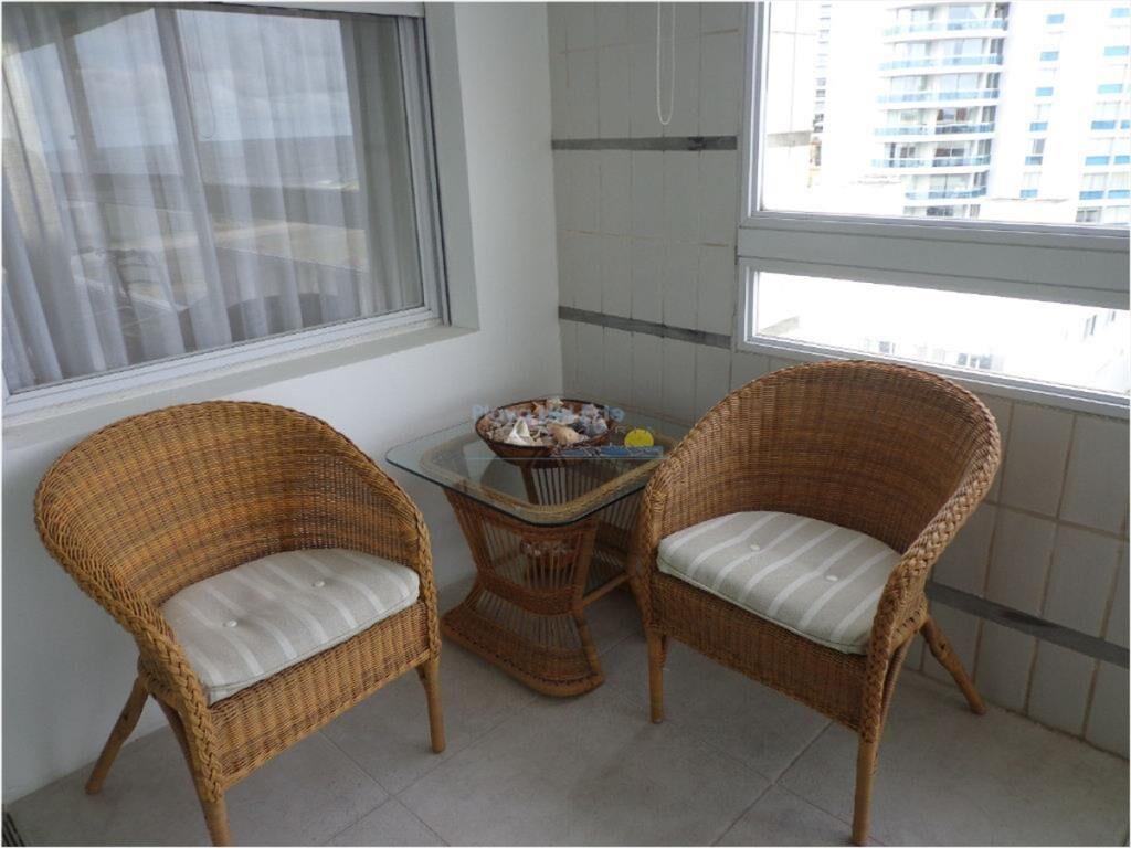 Apartamento de 3 dormitorios en Torre Nueva York