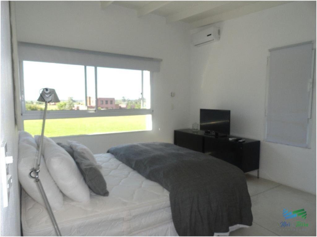 En venta casa en chacra barrio privado El La del