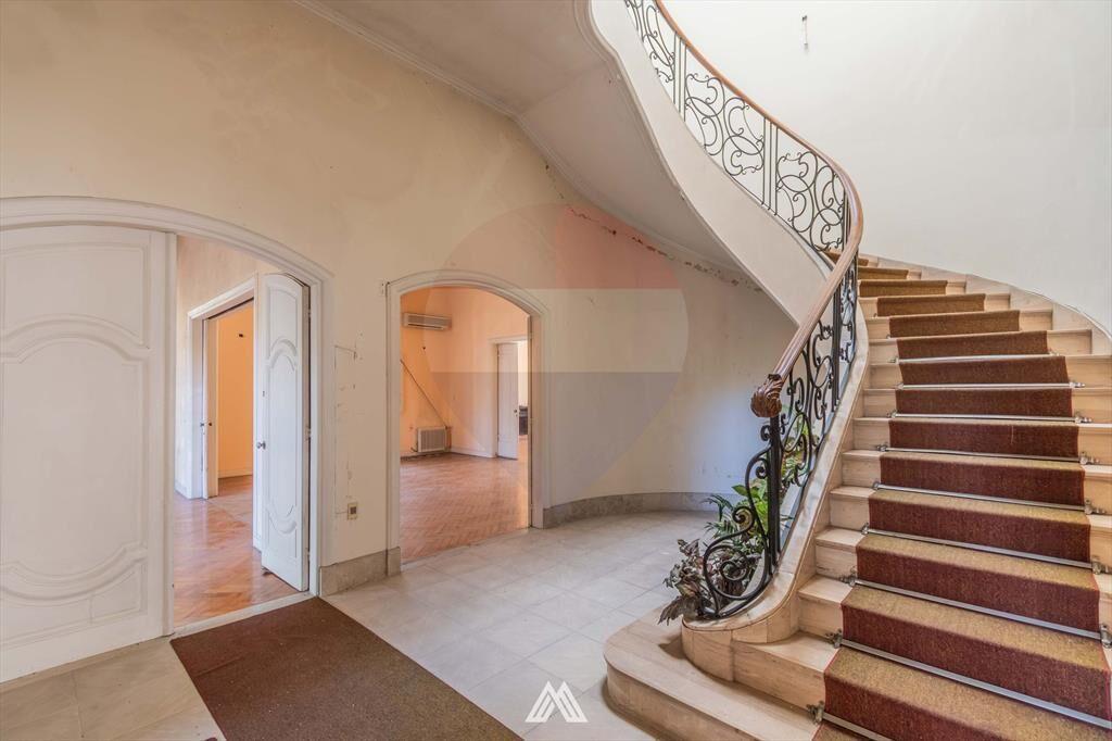 Venta Casa Ex-Embajada Polonia en Parque Batlle