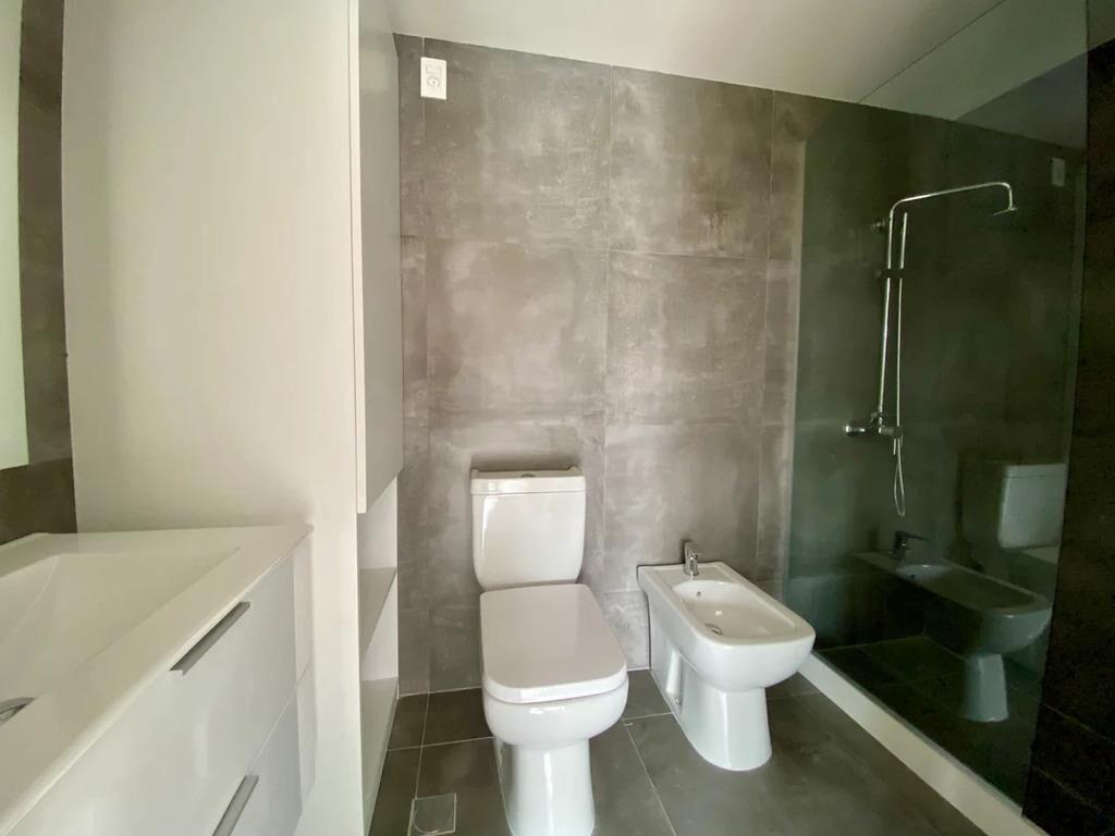 Venta de apartamento de 3 dormitorios, garaje, terraza, Carr