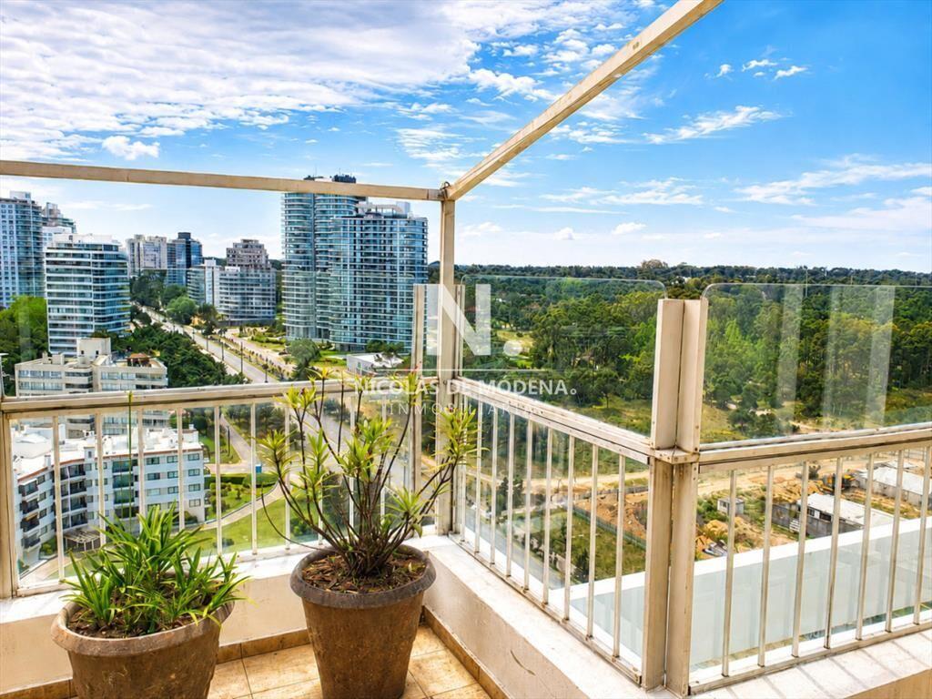 Espectacular penthouse en venta, Edificio tiburon planta de