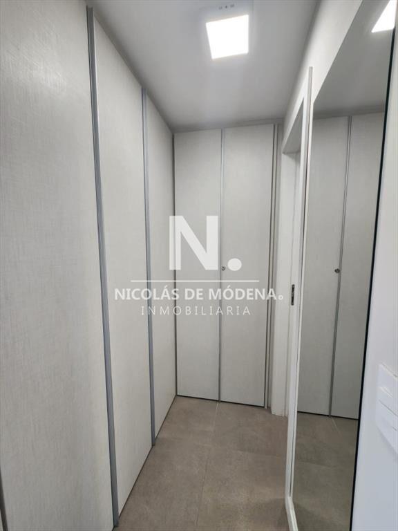 Departamento de 2 dormitorios en venta en Torre ,