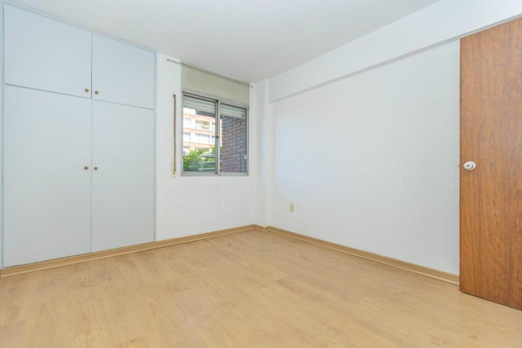 VENTA APTO 2 DORMITORIOS CON RENTA, EN AGUADA