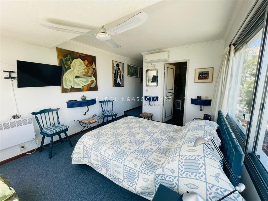 Apartamento en venta de 3 dormitorios en Punta
