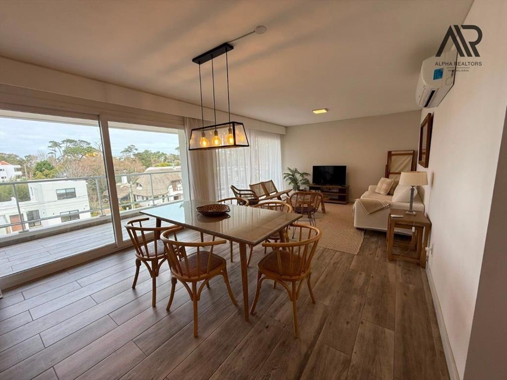 Apartamento en venta c/ cochera en Rincón del Indio