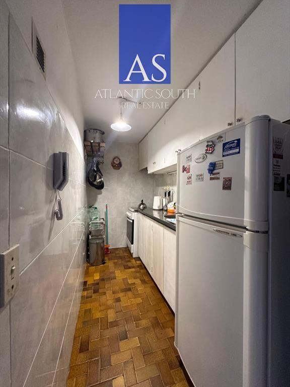 Apartamento de 2 dormitorios con 2 baños en Aidy