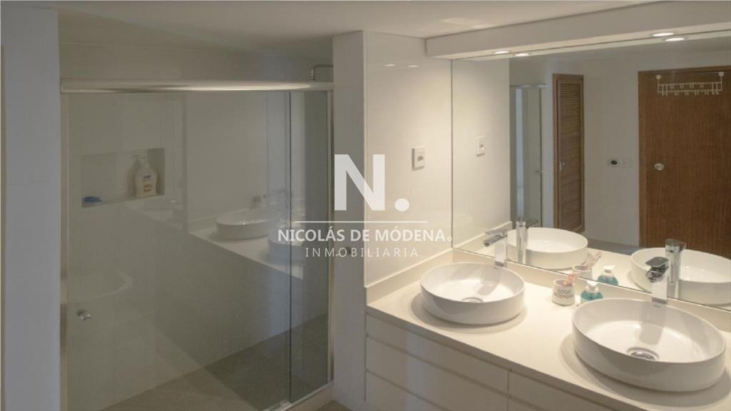 Venta Apartamento 3 dormitorios en zona Mansa al