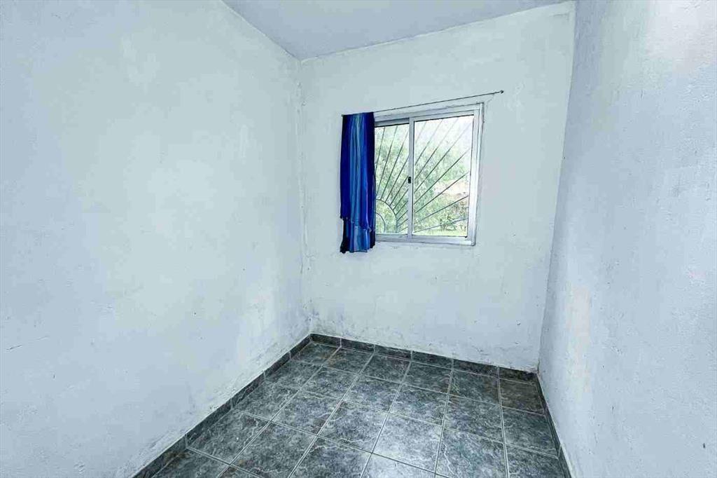 VENTA 2 CASAS + DEPOSITO MISMO PADRON, EN MARINDIA