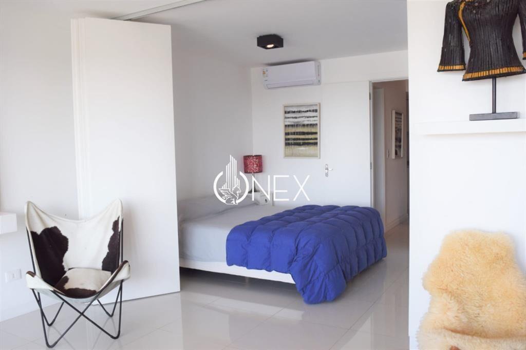 Se vende apartamento en Syrah Vista , Punta .
