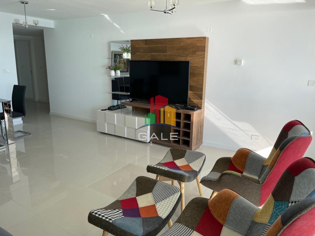 Apartamento, 2 dorm y dep, Penthouse, Playa Mansa, Alquiler