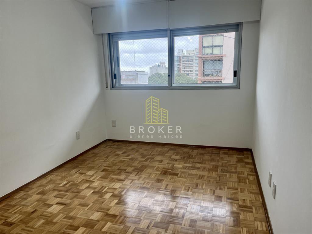Alquiler apartamento de 3 dormitorios en Punta Carretas