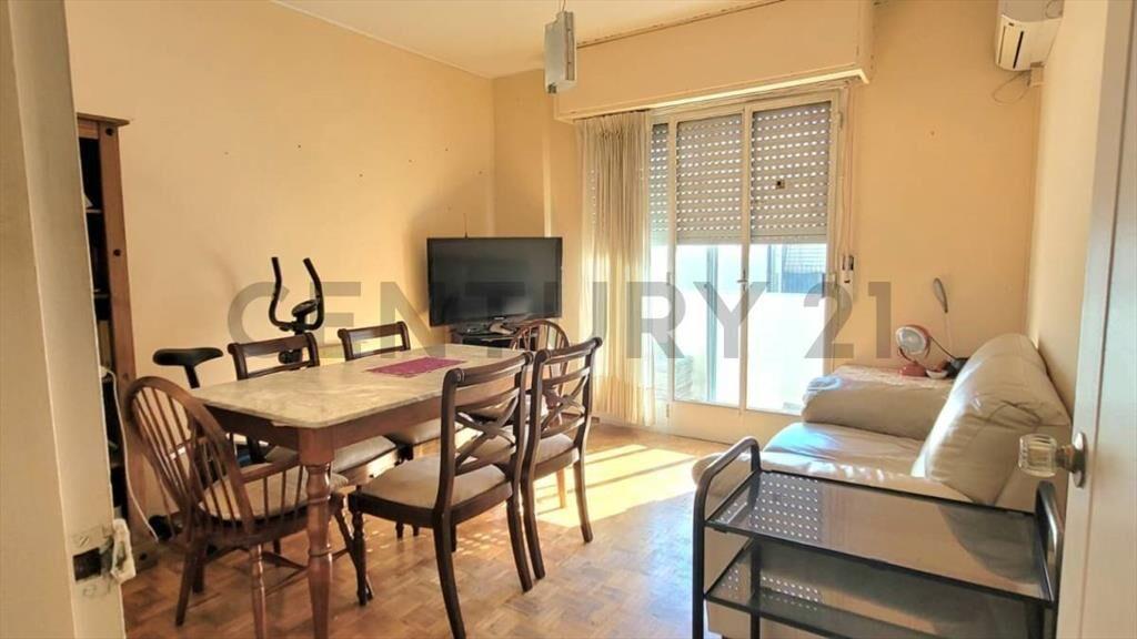 VENTA APARTAMENTO 4 DORMITORIOS POCITOS 26 d Marzo FTE GA...