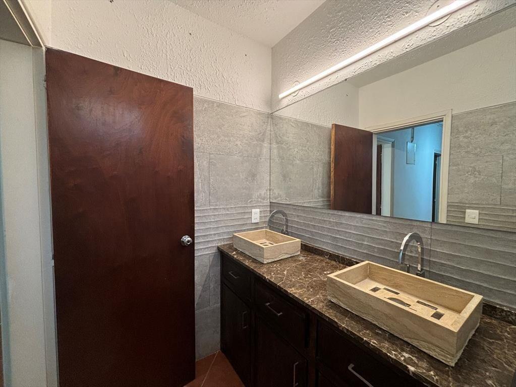 Venta en Atlántida , 3 dormitorios y Apto, 3 baños