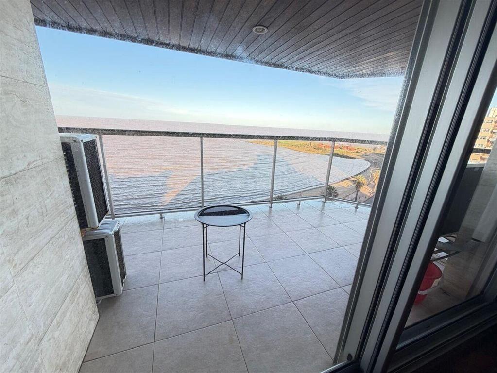 PARODI ALQUILER APARTAMENTO RAMBLA POCITOS 4 DORMITORIOS ES