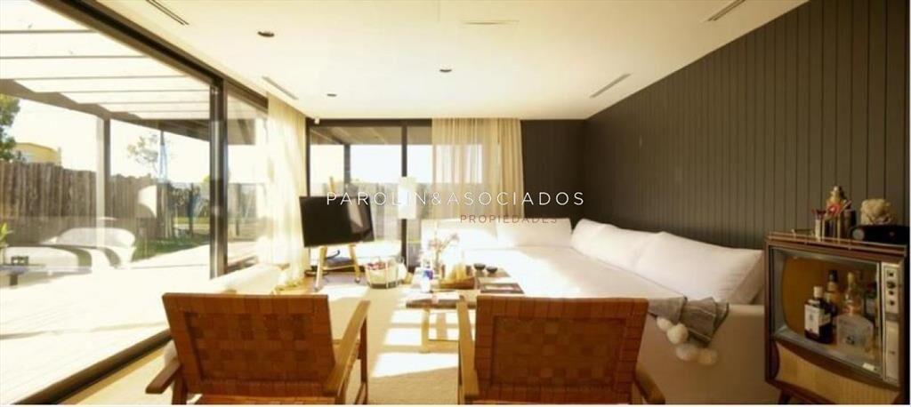 Casa en venta 3 dormitorios en el Chorro,