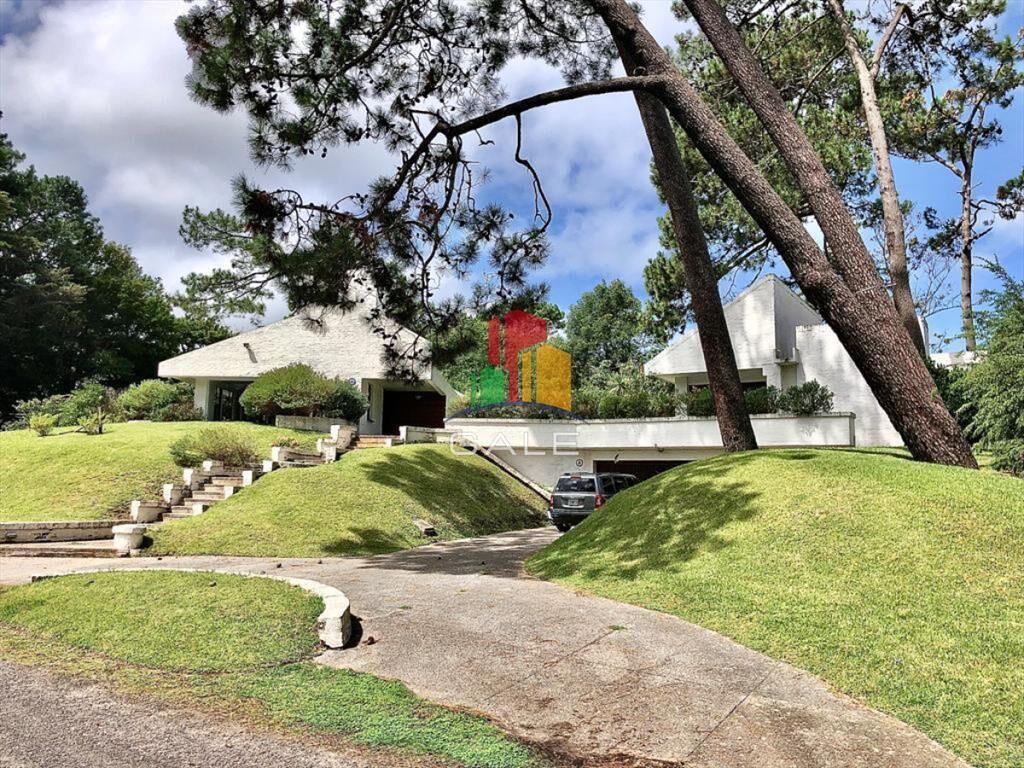 Casa en venta en Lugano, Punta del este, 3 y