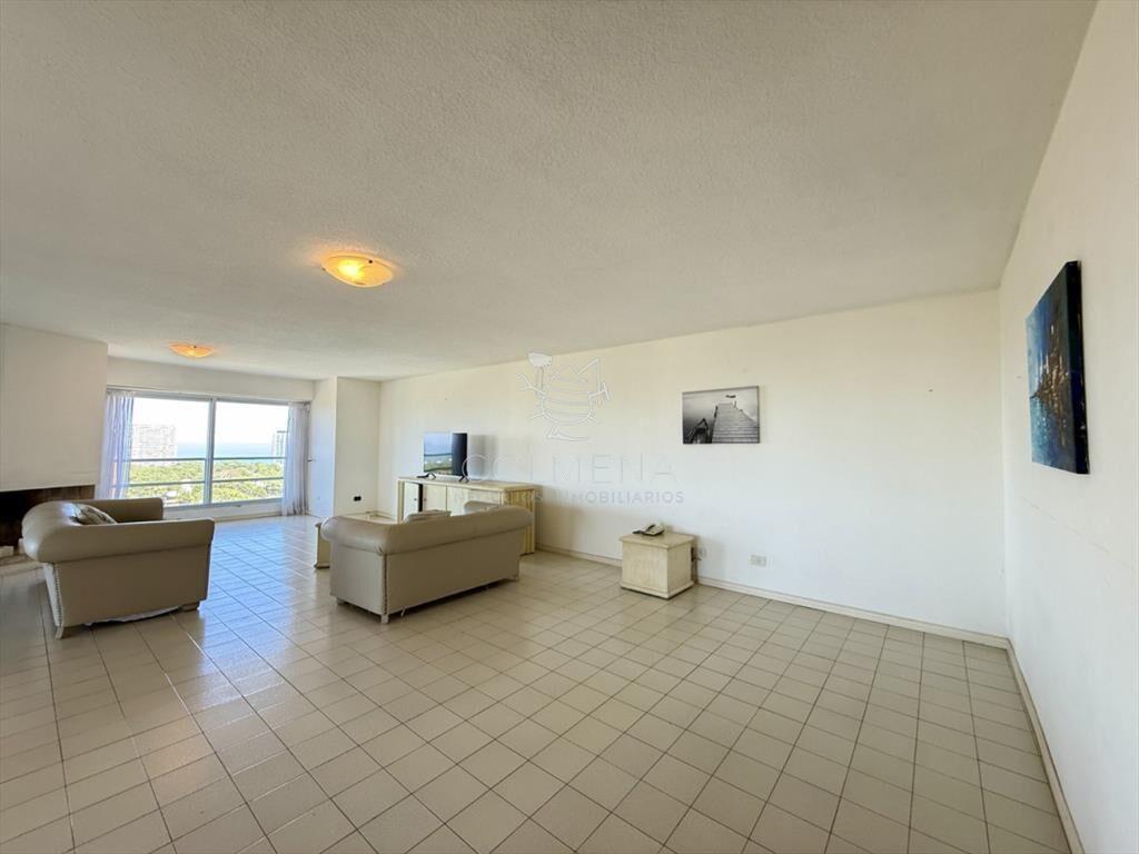 Venta de Apartamento Parquemar Bosque Parada 15
