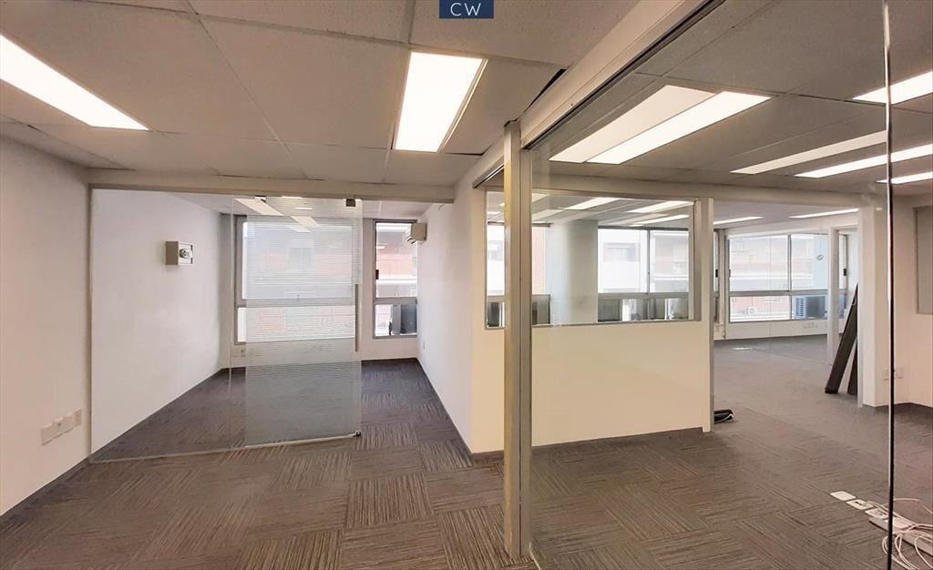 - ALQUILER - VENTA - OFICINA - CENTRO - PLAZA CAGANCHA -