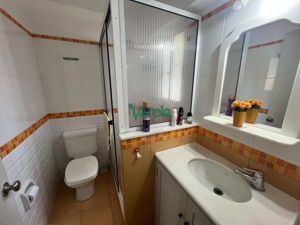 Residencia 3 dormitorios, 3 baños en Atlantida