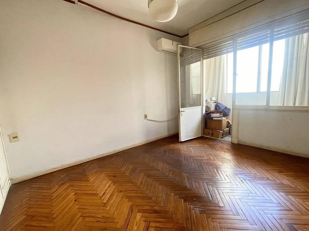 Venta apartamento 2 dormitorios y servicio completo centro