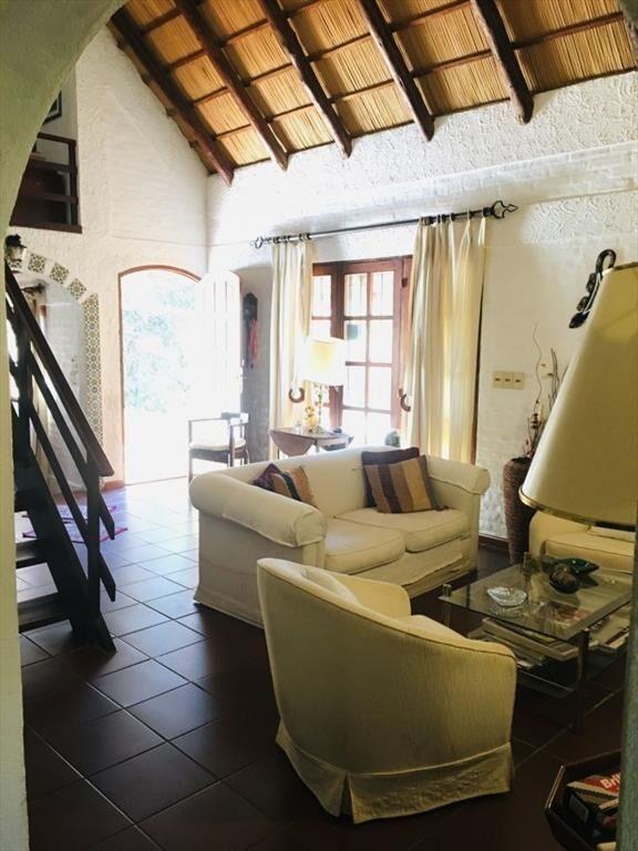 CASA EN VENTA EN PINRAES MUY LINDA