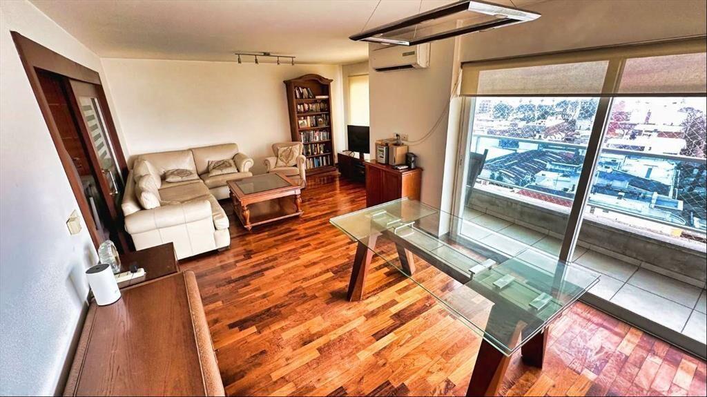 Apartamento de 3 dormitorios y 2 garage en Diamantis Plaza
