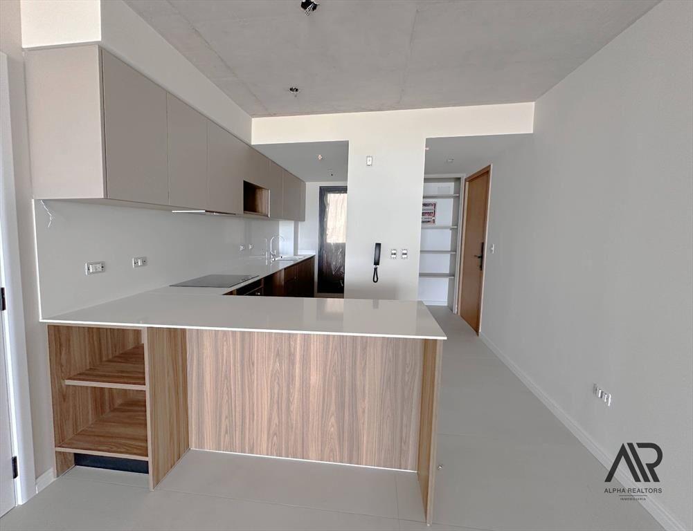 Apartamento en venta c/ cochera en Playa Brava