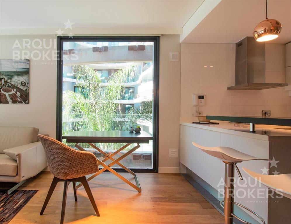 Venta con renta de apartamento un dormitorio en Puerto del