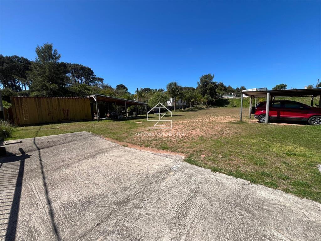 VENTA TERRENO PUNTA BALLENA