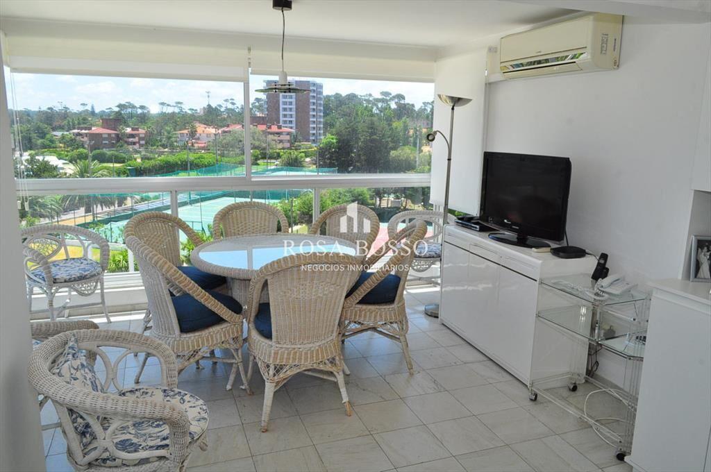 APARTAMENTO CON EXCELENTES SERVICIOS