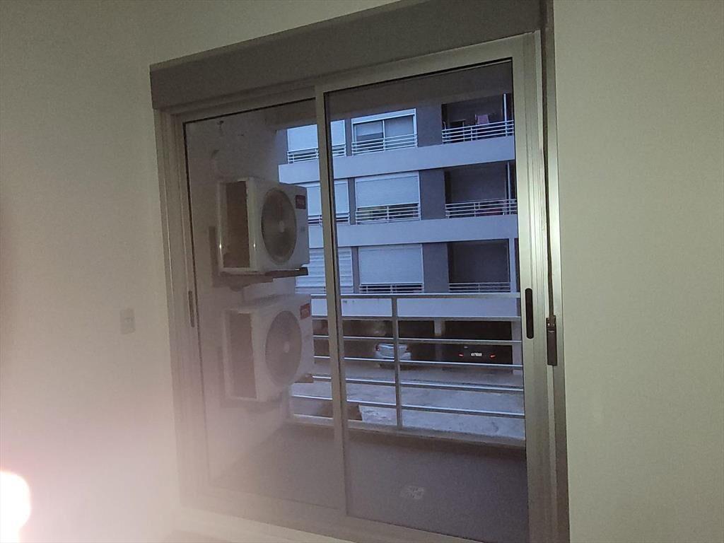 Apto nuevo, de 1 dorm, con cocchera, en moderno edificio, G