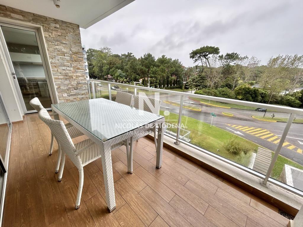 Vende apartamento de 2 dormitorios en Mansa, del