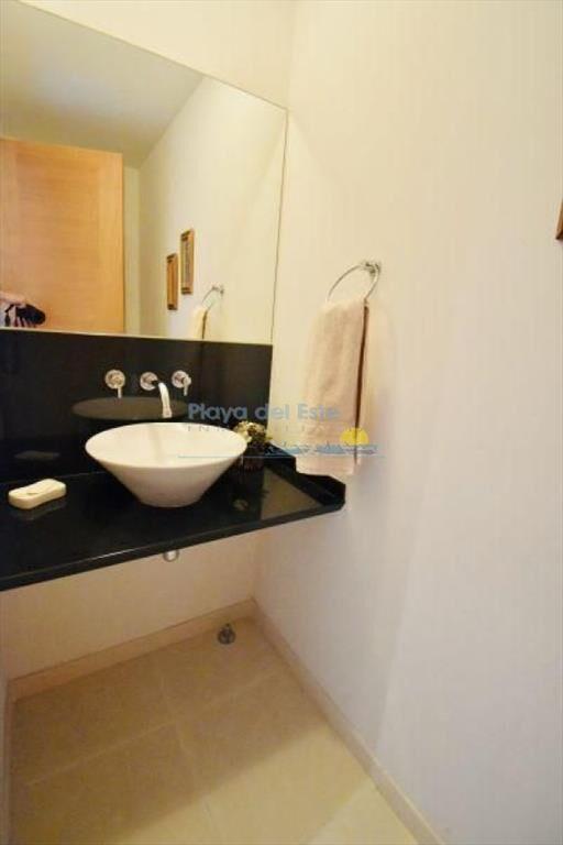 Apartamento en alquiler temporario Playa Mansa 2