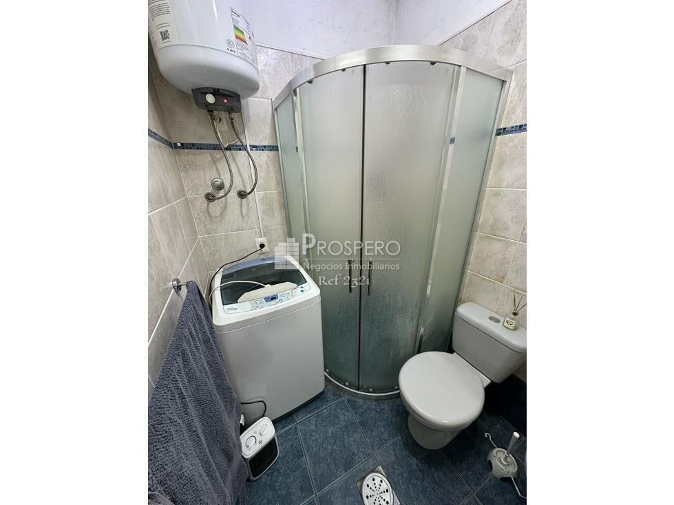 2321/2 Venta Apto 1dorm Pocitos 3er piso por escalera